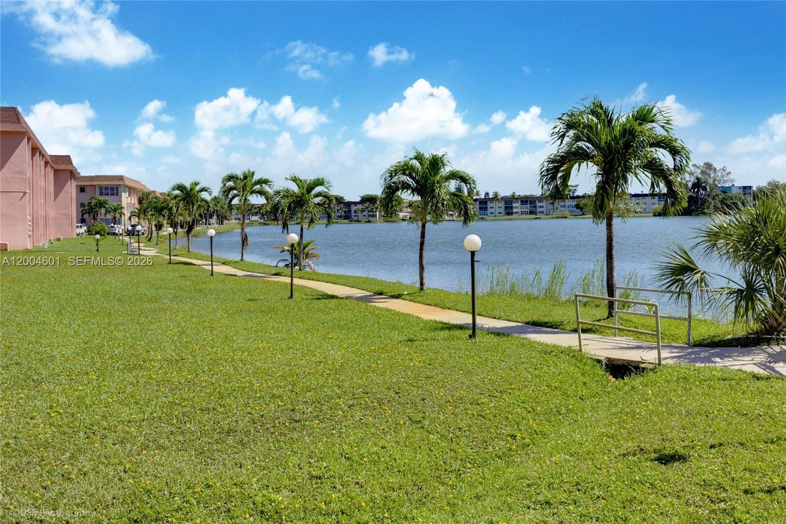 1551 NE Miami Gardens Drive 322, Miami, FL 33179 photo 14
