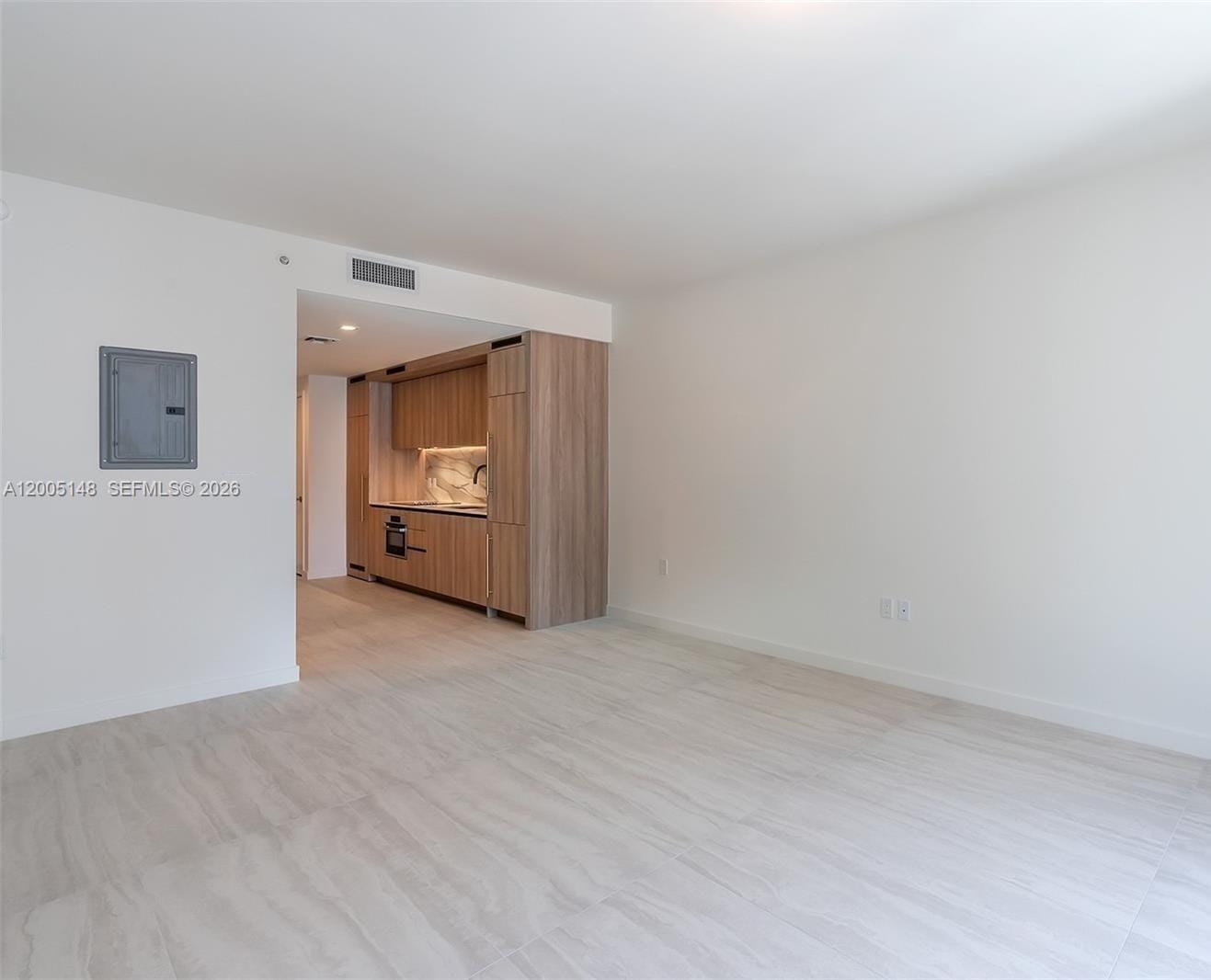 77 SE 5th Street 1815, Miami, FL 33131 photo 8