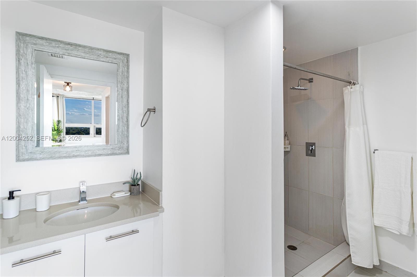 3250 NE 1st Avenue 913, Miami, FL 33137 photo 15