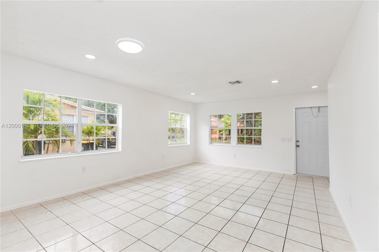 15 SW 6th Street — photo 7