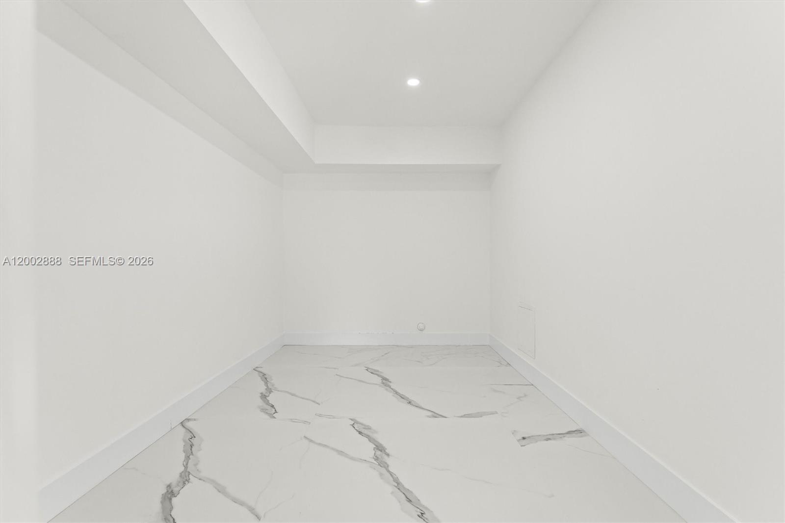 19731 NE 24th Avenue, Miami, FL 33180 photo 13