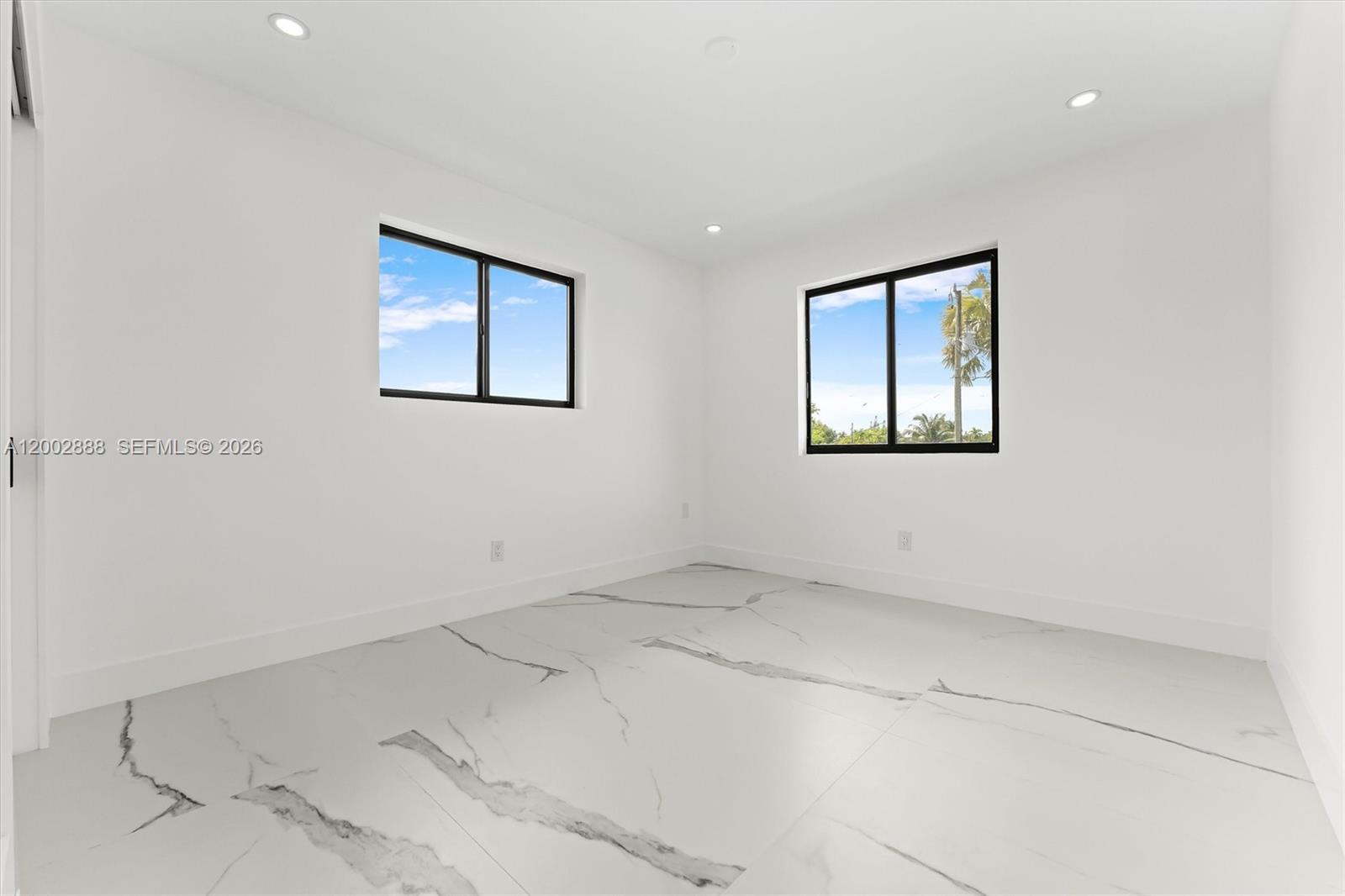 19731 NE 24th Avenue, Miami, FL 33180 photo 26