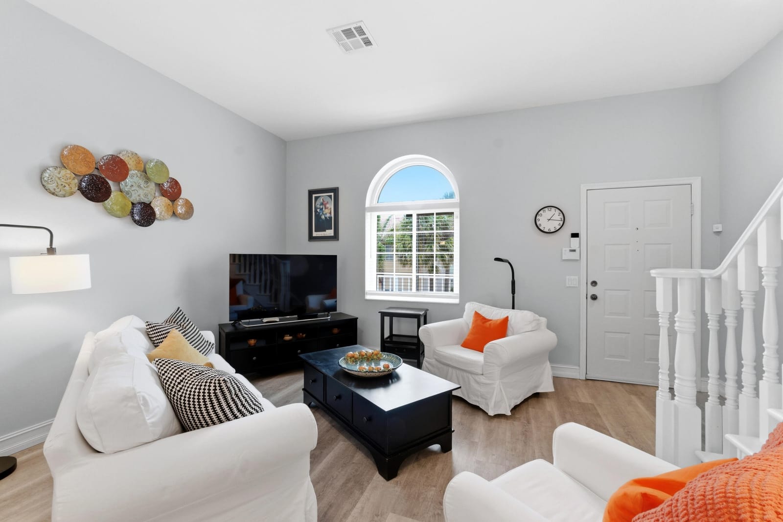 2445 NE 14th Street 5-509 — photo 4