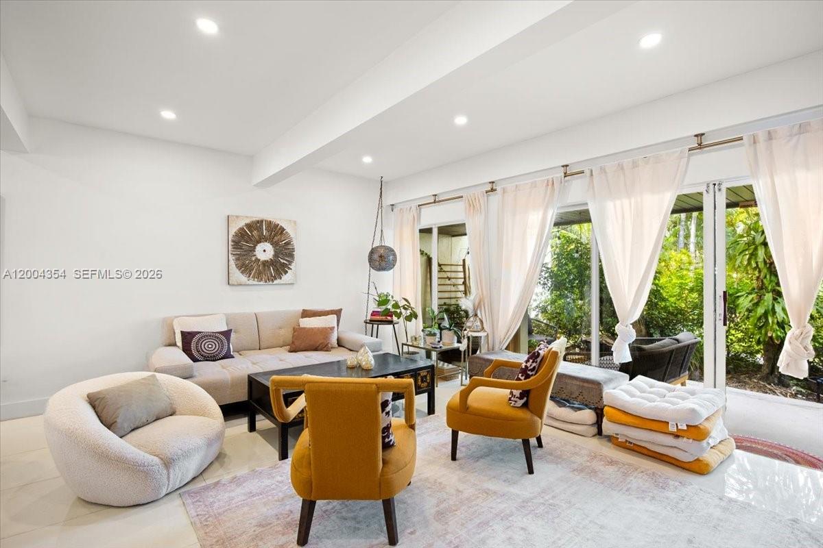 19220 NE 25th Avenue 274B, Miami, FL 33180, Miami