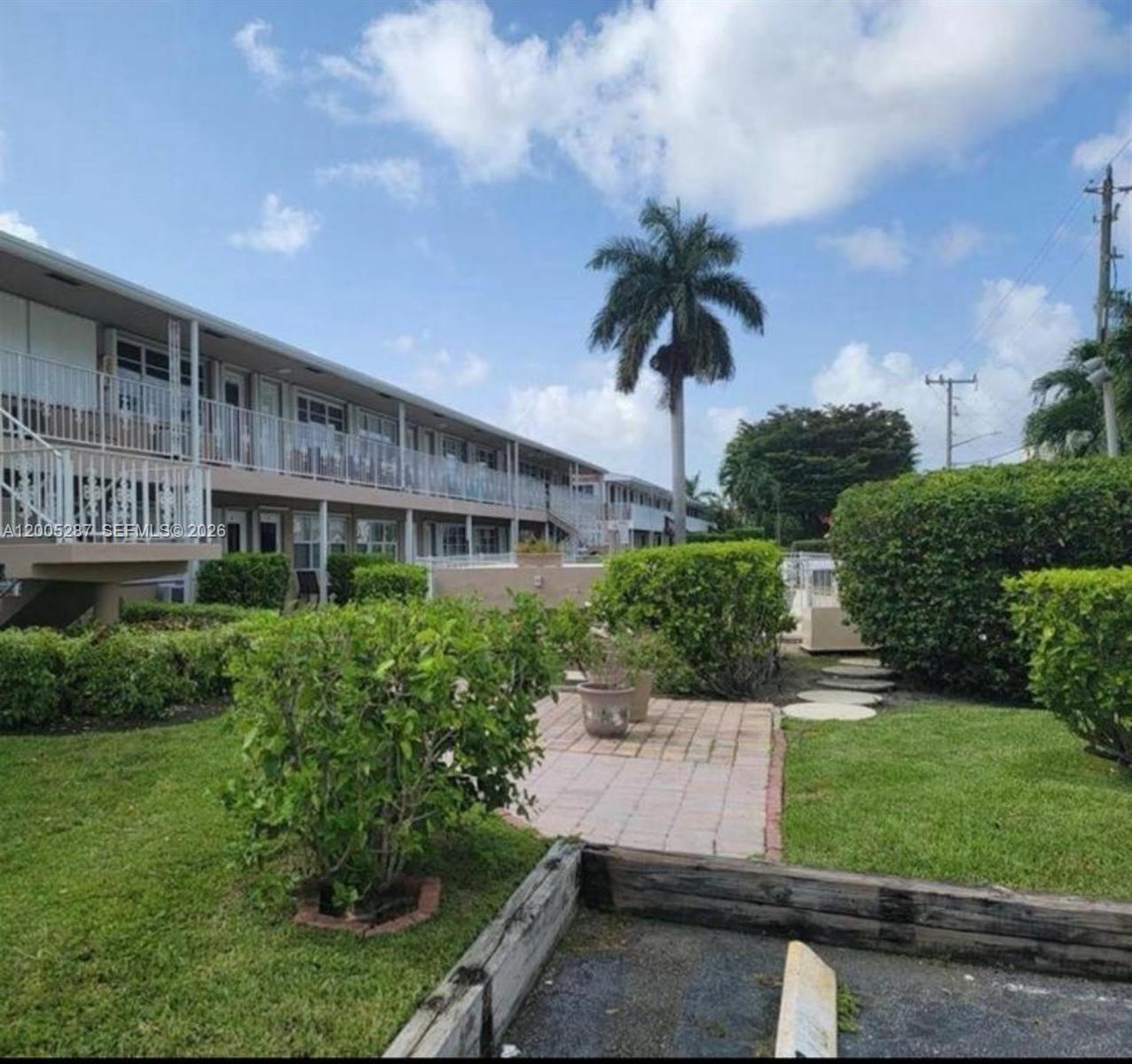 500 Layne Boulevard 14, Hallandale Beach, FL 33009, Hallandale Beach