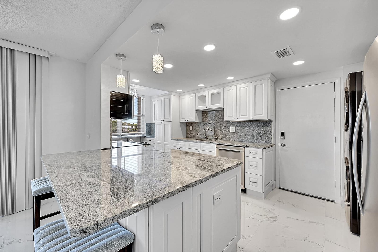 1401 S Ocean Drive 304, Hollywood, FL 33019 photo 9