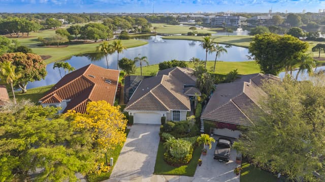 2165 Regents Boulevard, sold in Regents Place, West Palm Beach, FL