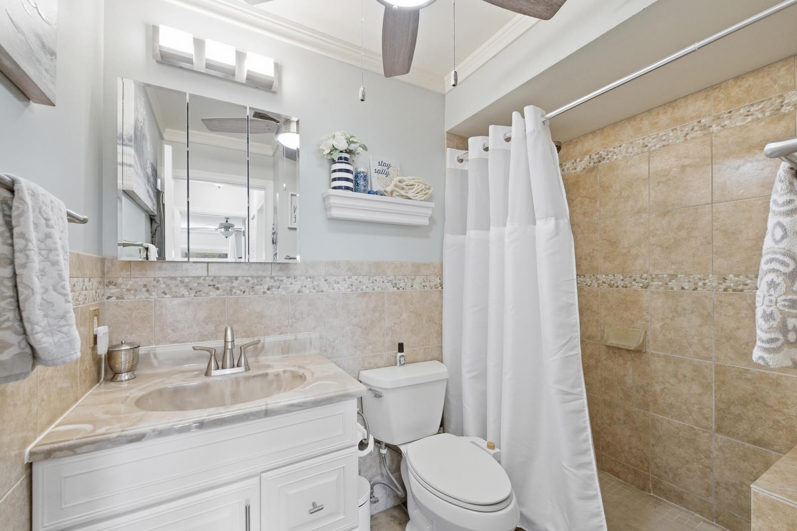 5883 La Paseos Drive D-2, Greenacres, FL 33463 photo 15