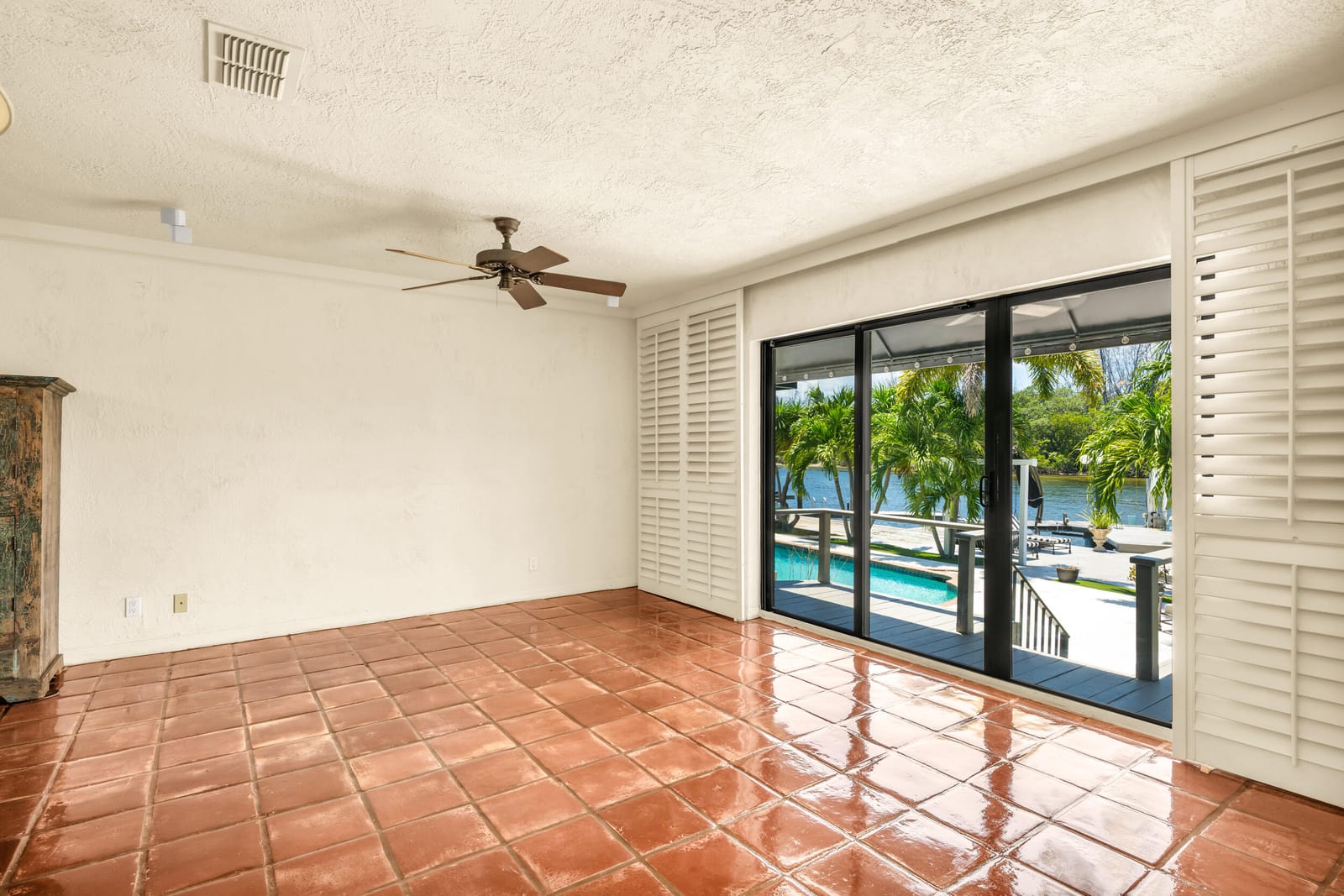 641 NE 19th Avenue, Deerfield Beach, FL 33441 photo 19