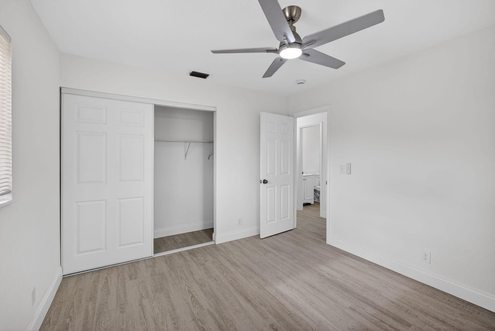 1440 Ac Evans Street, Riviera Beach, FL 33404 photo 11