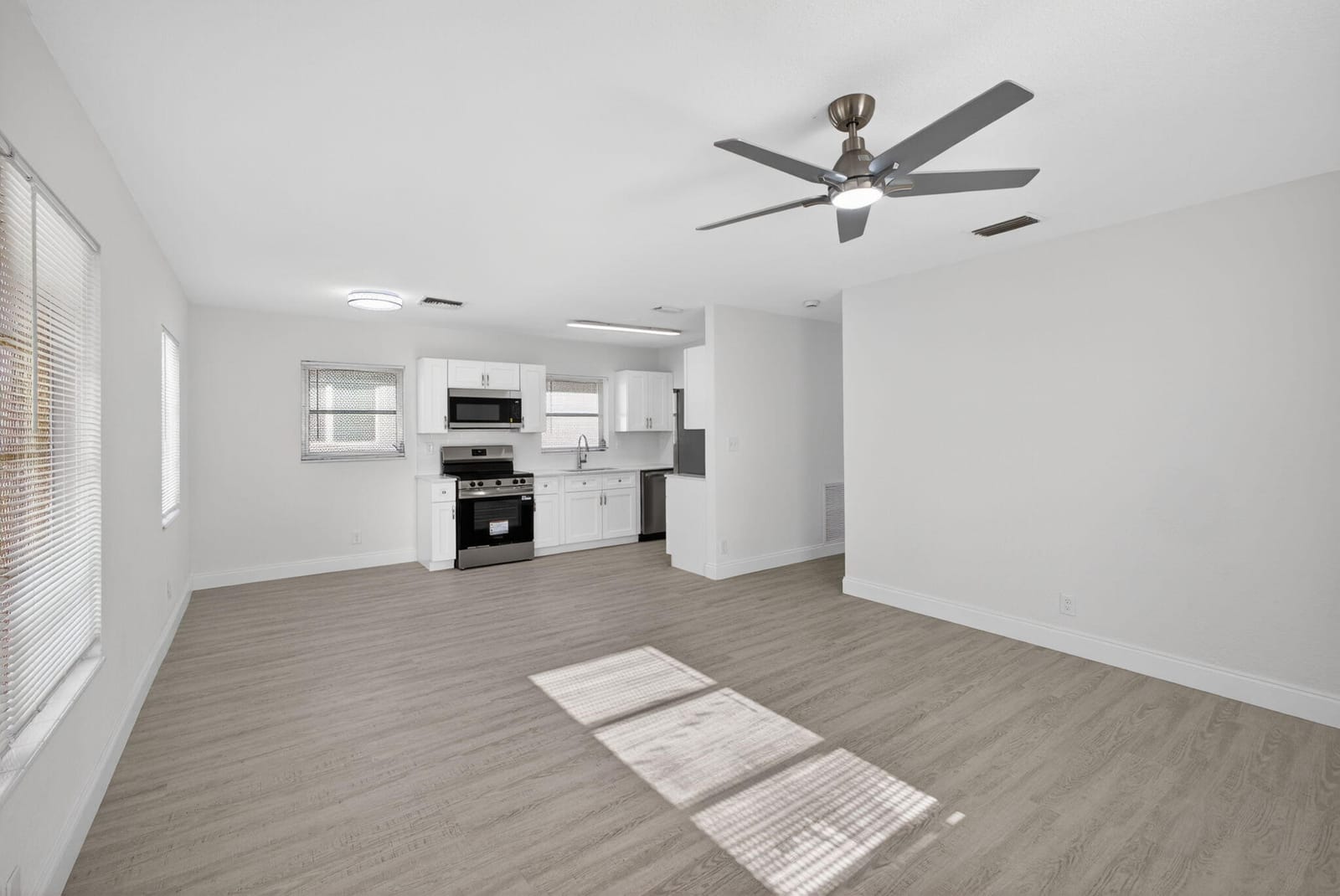 1440 Ac Evans Street, Riviera Beach, FL 33404 photo 4