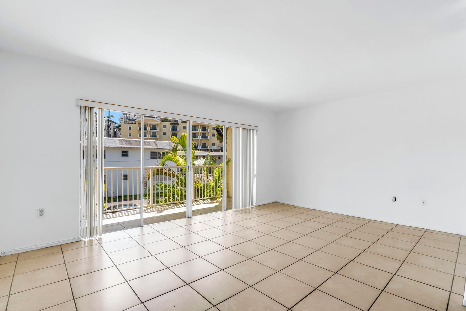 7340 SW 82nd Street C205, Miami, FL 33143 photo 9