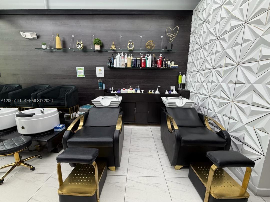 8290 SW 40th Street, Miami, FL 33155, Miami