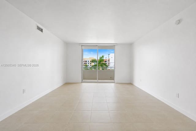 18800 NE 29th Avenue 526, Venture At Aventura East, Aventura, FL