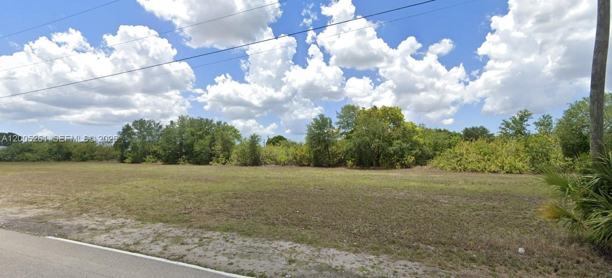 1702 NE 10th Place, Cape Coral, FL 33909
