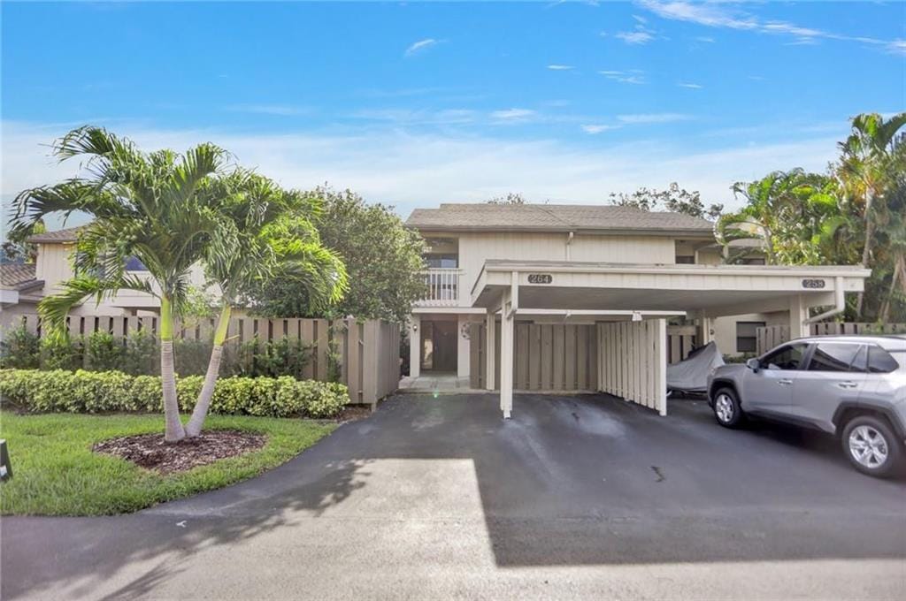 264 Deer Creek Wildwood Lane E, Deerfield Beach, FL 33442