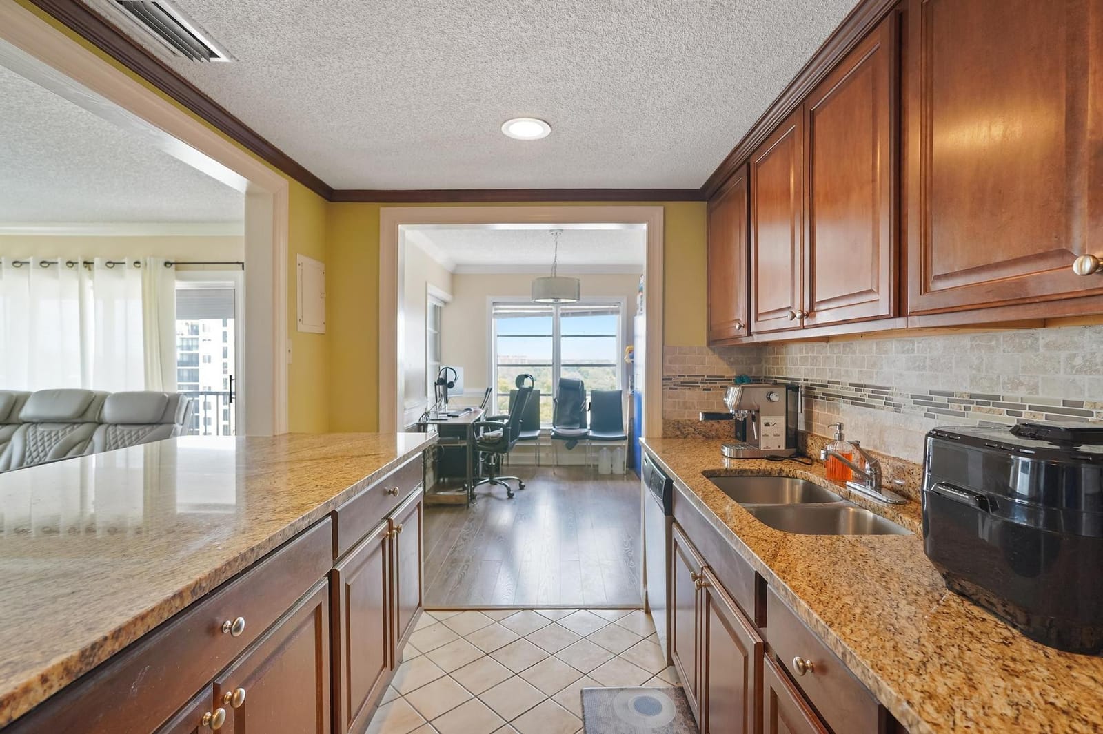 4174 Inverrary Drive 701, Lauderhill, FL 33319 photo 3