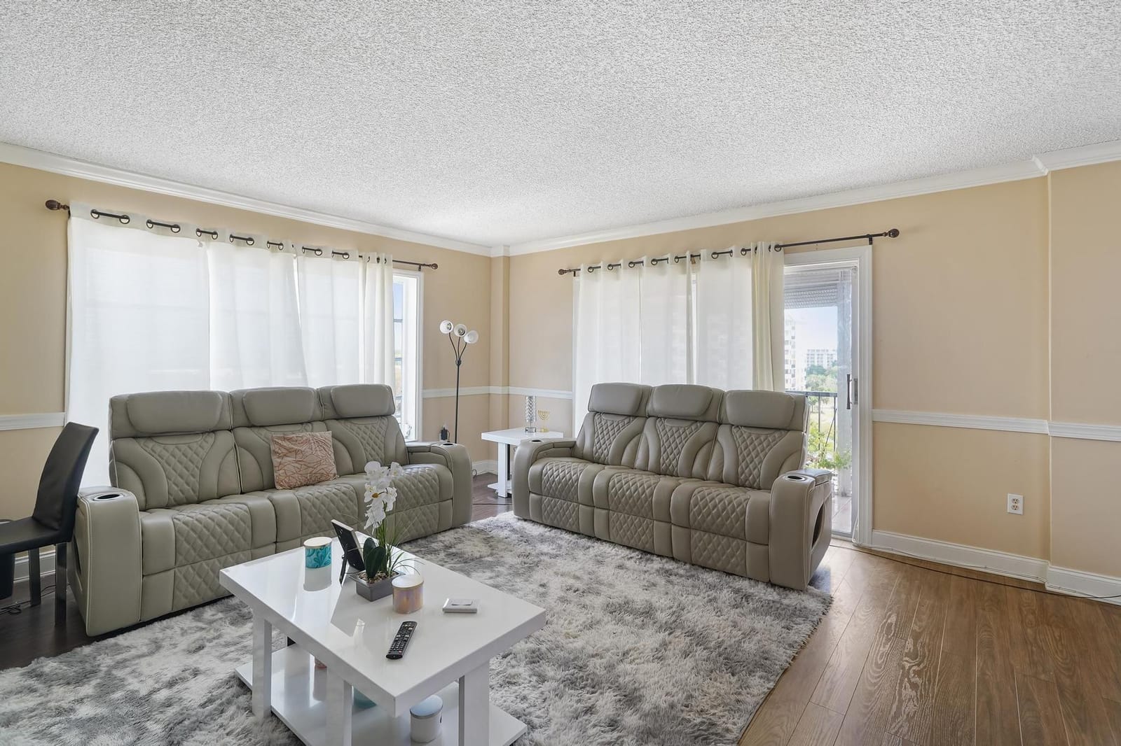 4174 Inverrary Drive 701, Lauderhill, FL 33319 photo 9