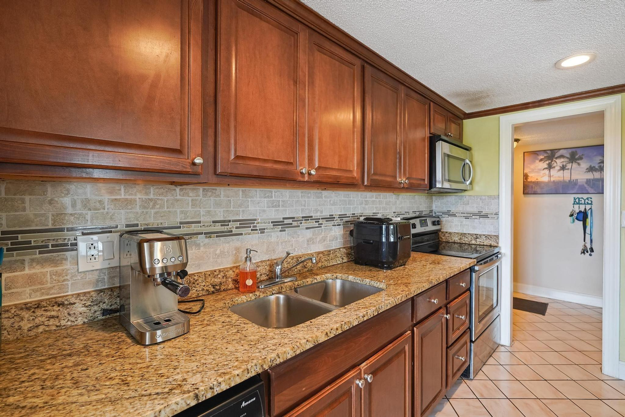 4174 Inverrary Drive 701, Lauderhill, FL 33319, Lauderhill