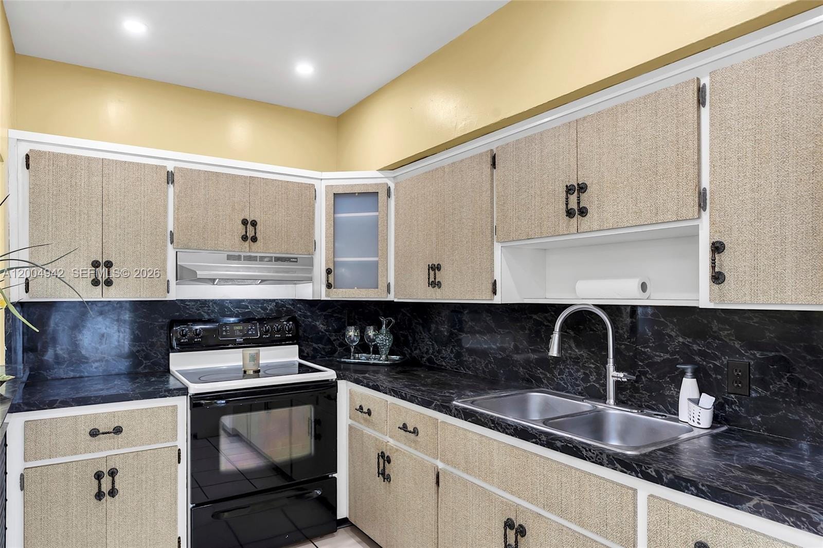 3694 NW 20th Street — photo 5