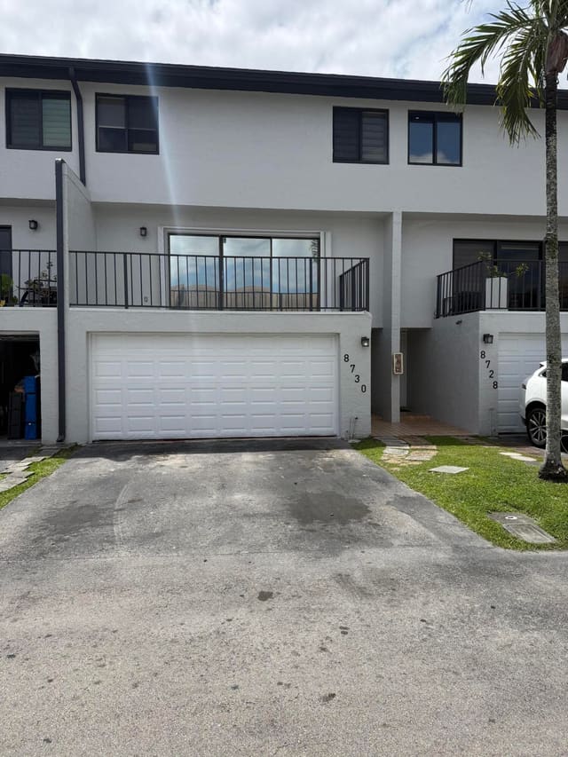 8730 SW 154th Cir Place, Miami, FL 33193