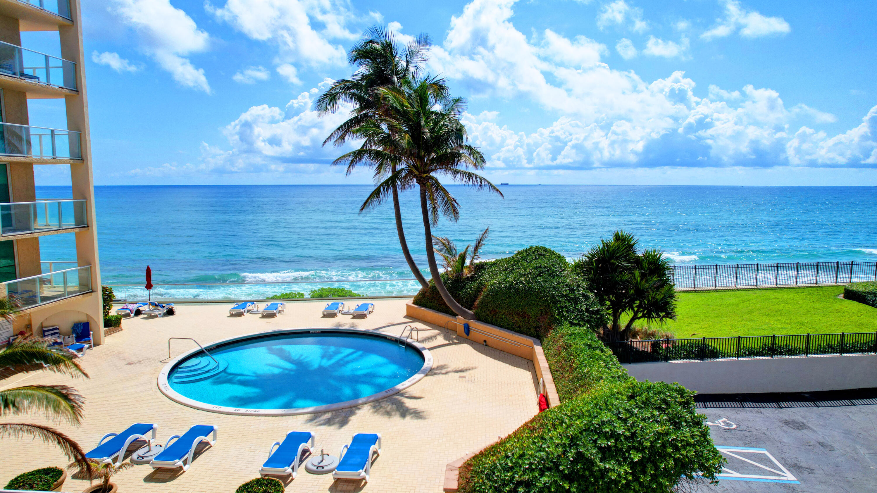 5440 N Ocean Drive 202, Riviera Beach, FL 33404, Riviera Beach