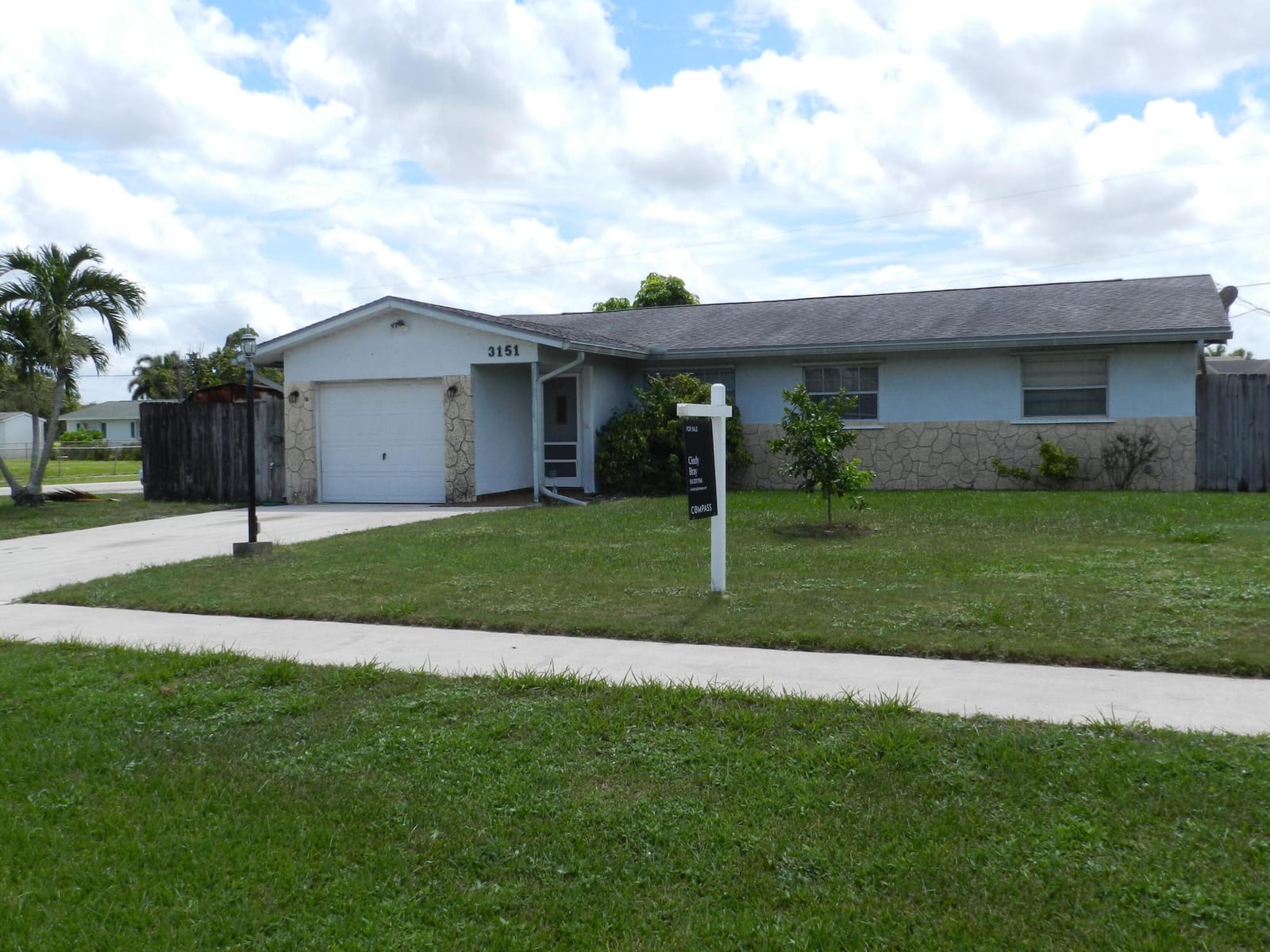 3151 Pinehurst Drive, Lake Worth, FL 33467 photo 3