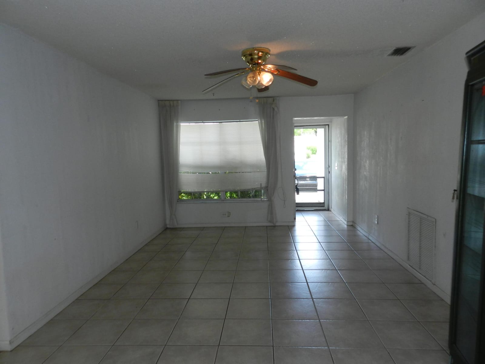3151 Pinehurst Drive, Lake Worth, FL 33467 photo 8