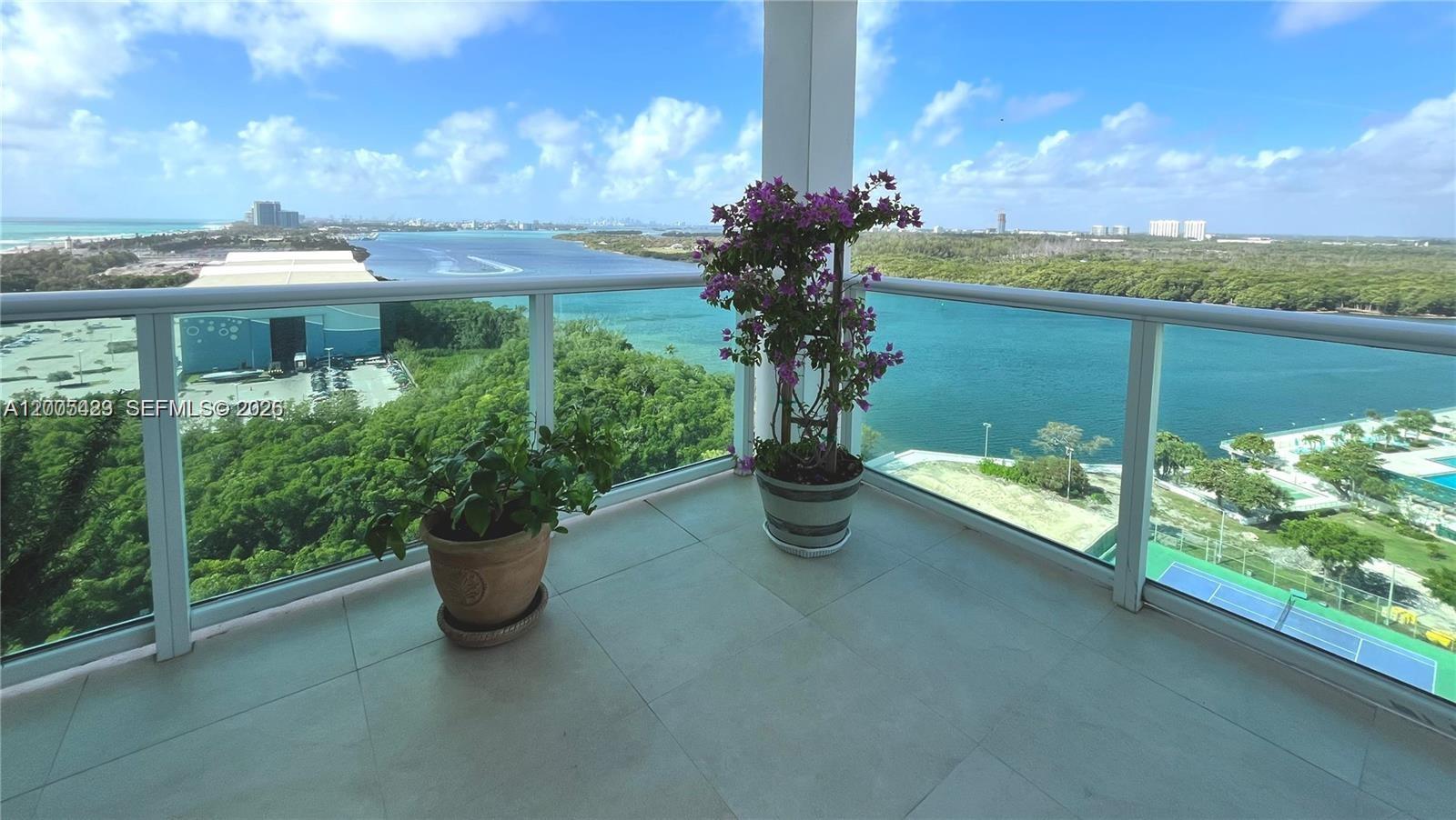 100 Bayview Drive 1827, Sunny Isles Beach, FL 33160, Sunny Isles Beach