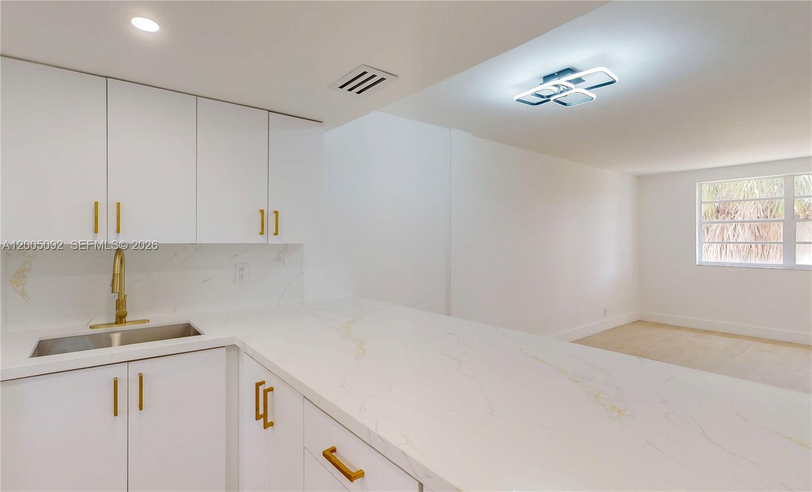 1333 E Hallandale Beach Boulevard 326, Hallandale Beach, FL 33009, Hallandale Beach
