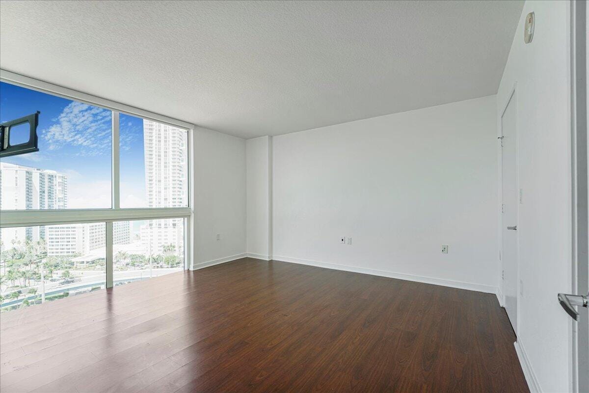 200 Sunny Isles Boulevard 2-1701 — photo 9
