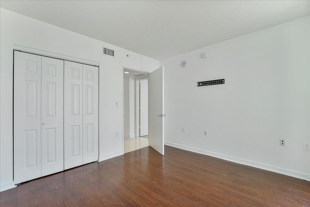200 Sunny Isles Boulevard 2-1701, Sunny Isles Beach, FL 33160 photo 14