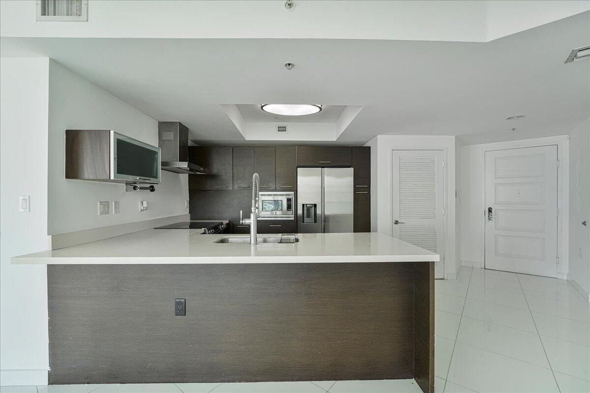 200 Sunny Isles Boulevard 2-1701 — photo 3