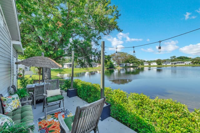 153 Plantation Boulevard, Lake Worth, FL 33467