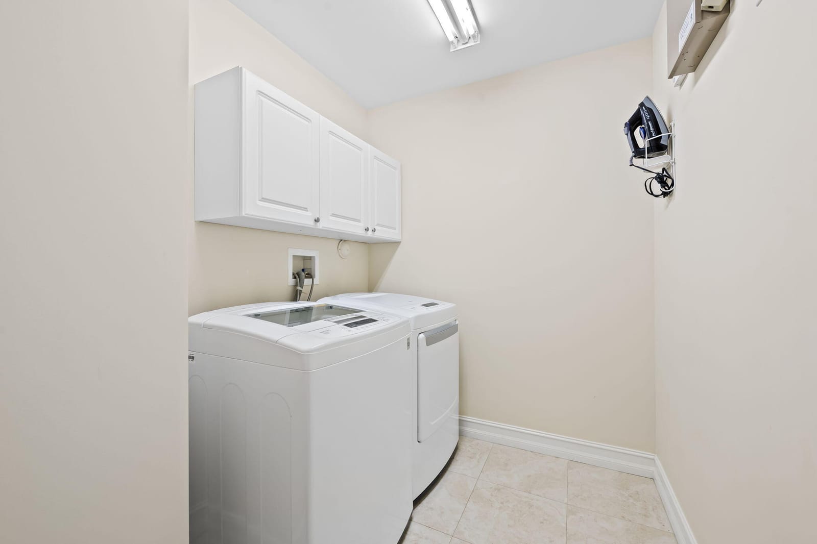 1421 SW 20th Court — photo 12