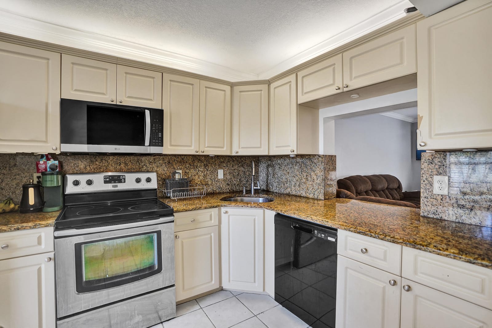 211 Foxtail Drive C, Greenacres, FL 33415 photo 7