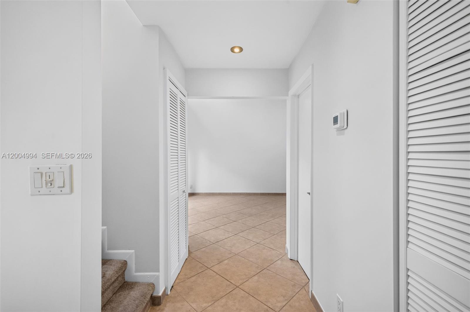 341 City View Drive — photo 12