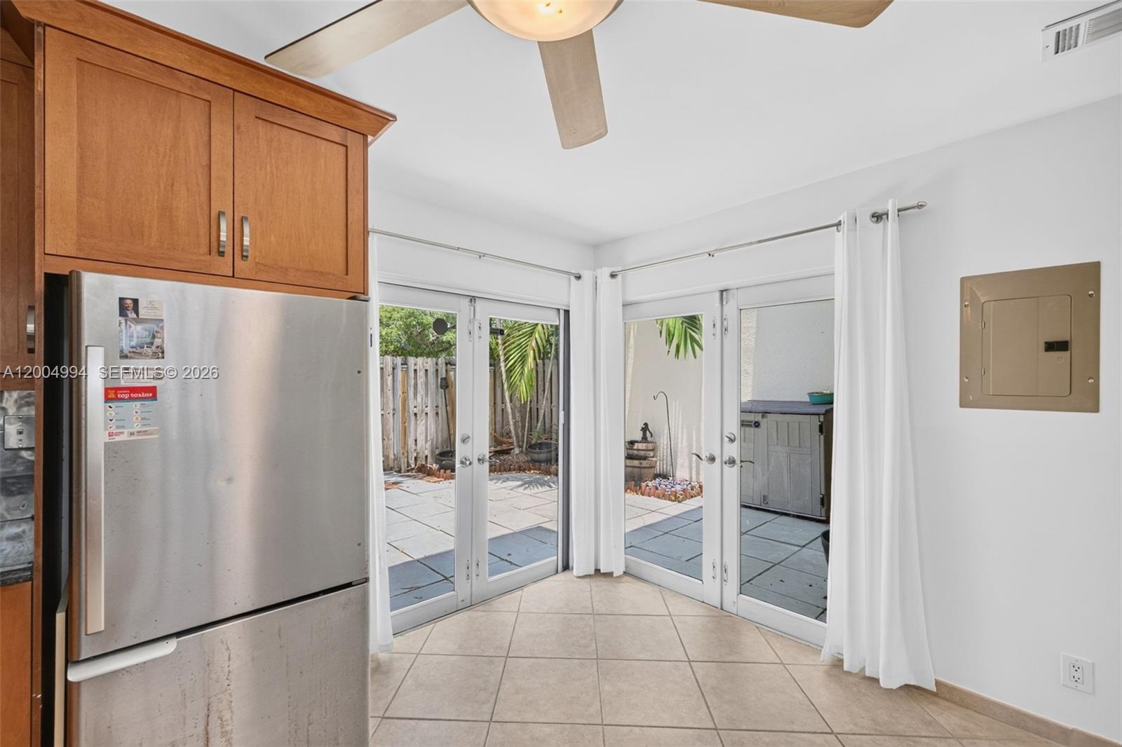 341 City View Drive, Fort Lauderdale, FL 33311 photo 25