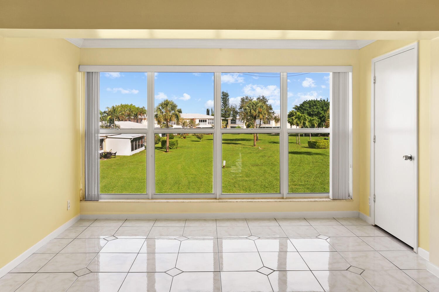 1421 NW 20th Avenue 204, Delray Beach, FL 33445 photo 22