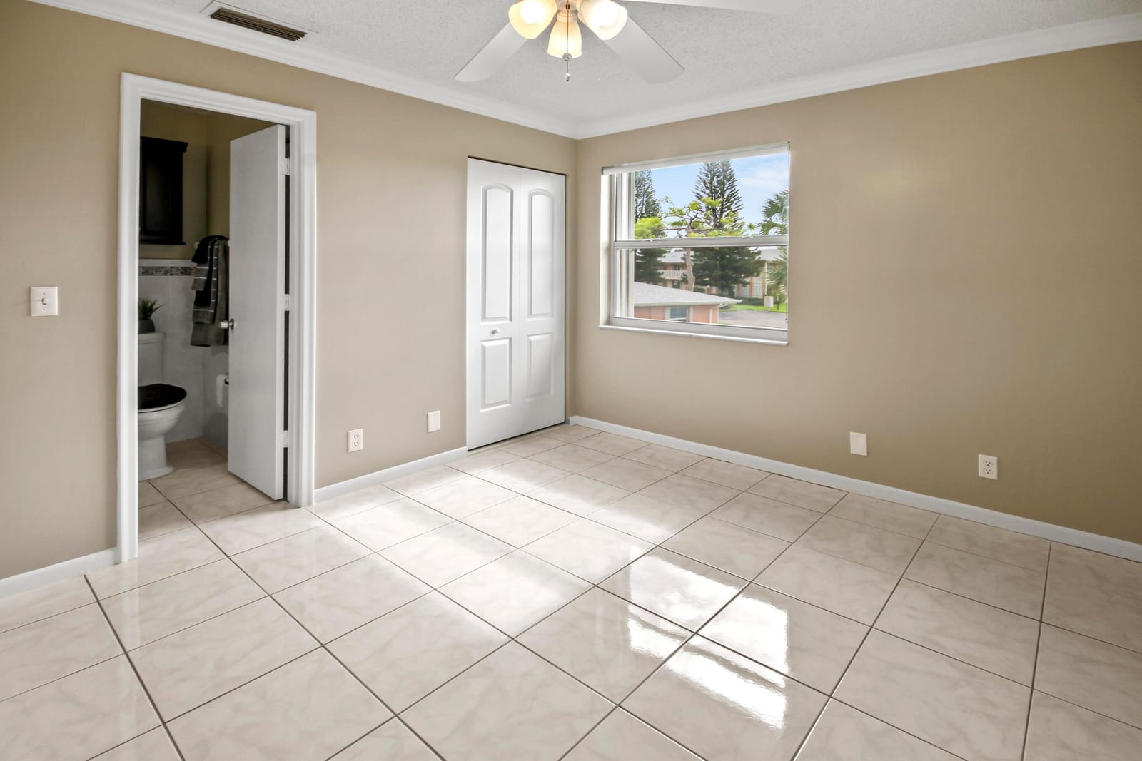 1421 NW 20th Avenue 204 — photo 9
