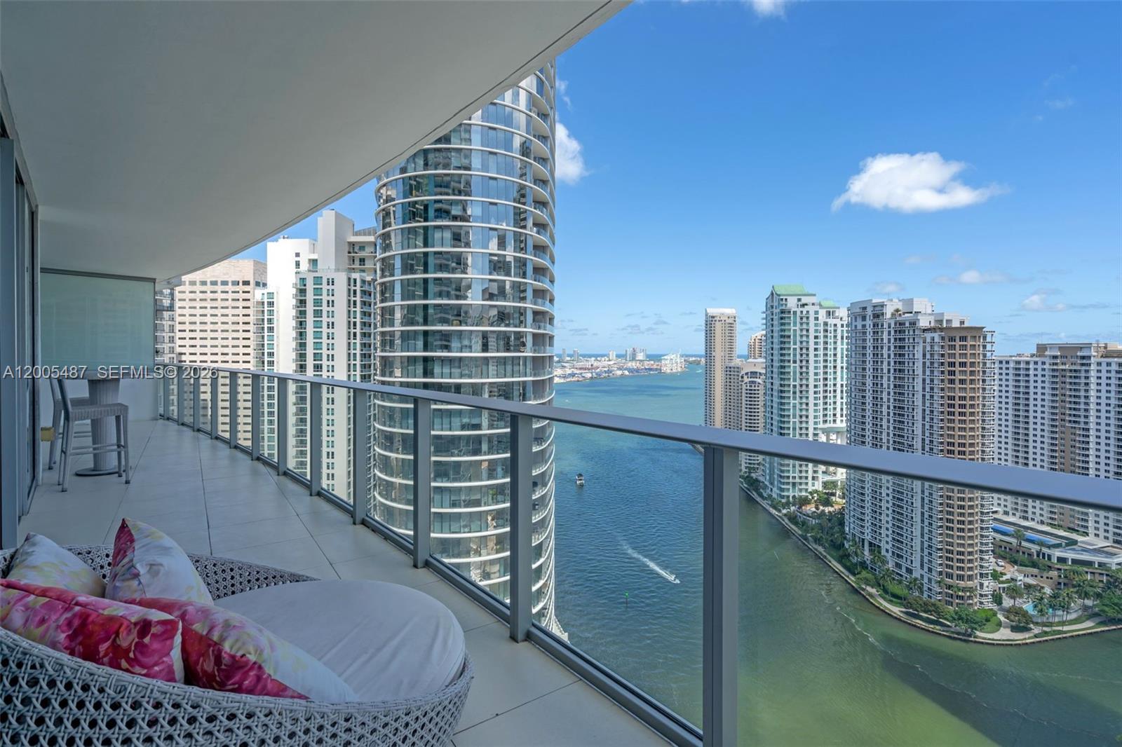 200 Biscayne Boulevard Way 3407, Miami, FL 33131, Miami