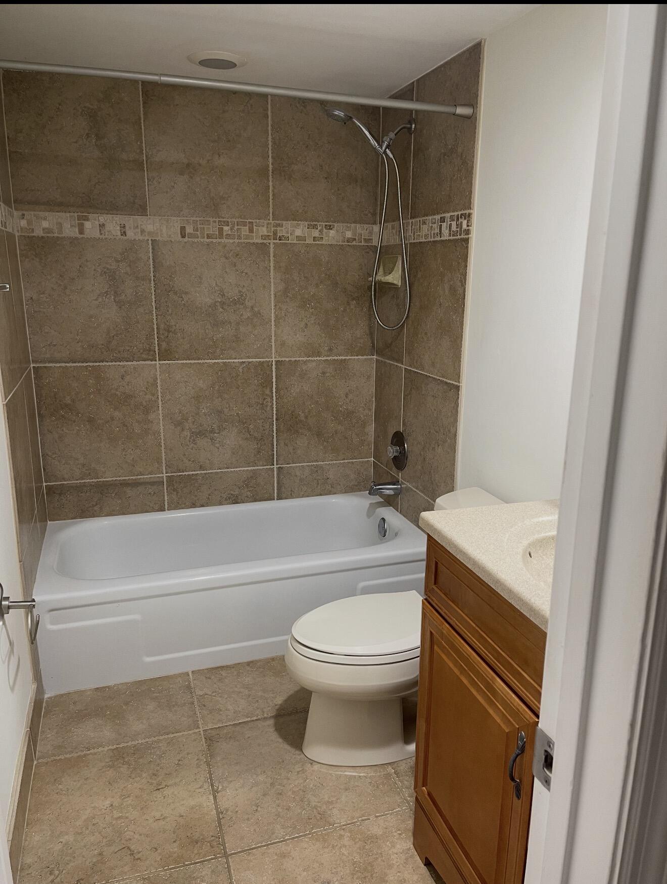 2820 SW 22nd Avenue 211, Delray Beach, FL 33445, Delray Beach