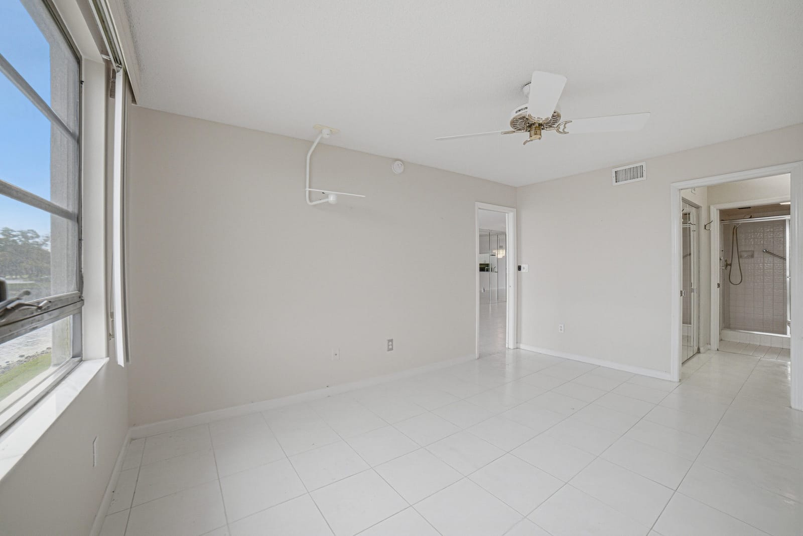 10442 E Clairmont Circle 204 — photo 12