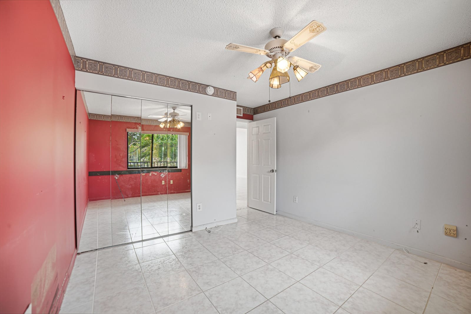 10442 E Clairmont Circle 204, Tamarac, FL 33321 photo 17