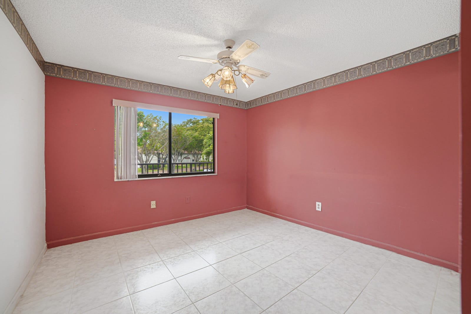 10442 E Clairmont Circle 204, Tamarac, FL 33321 photo 18