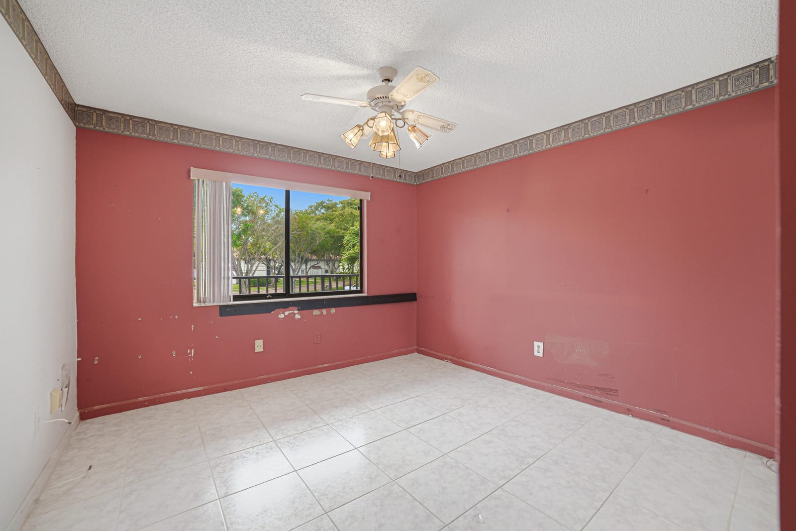 10442 E Clairmont Circle 204, Tamarac, FL 33321 photo 19