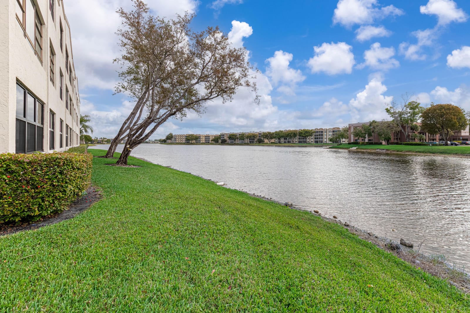 10442 E Clairmont Circle 204, Tamarac, FL 33321 photo 22