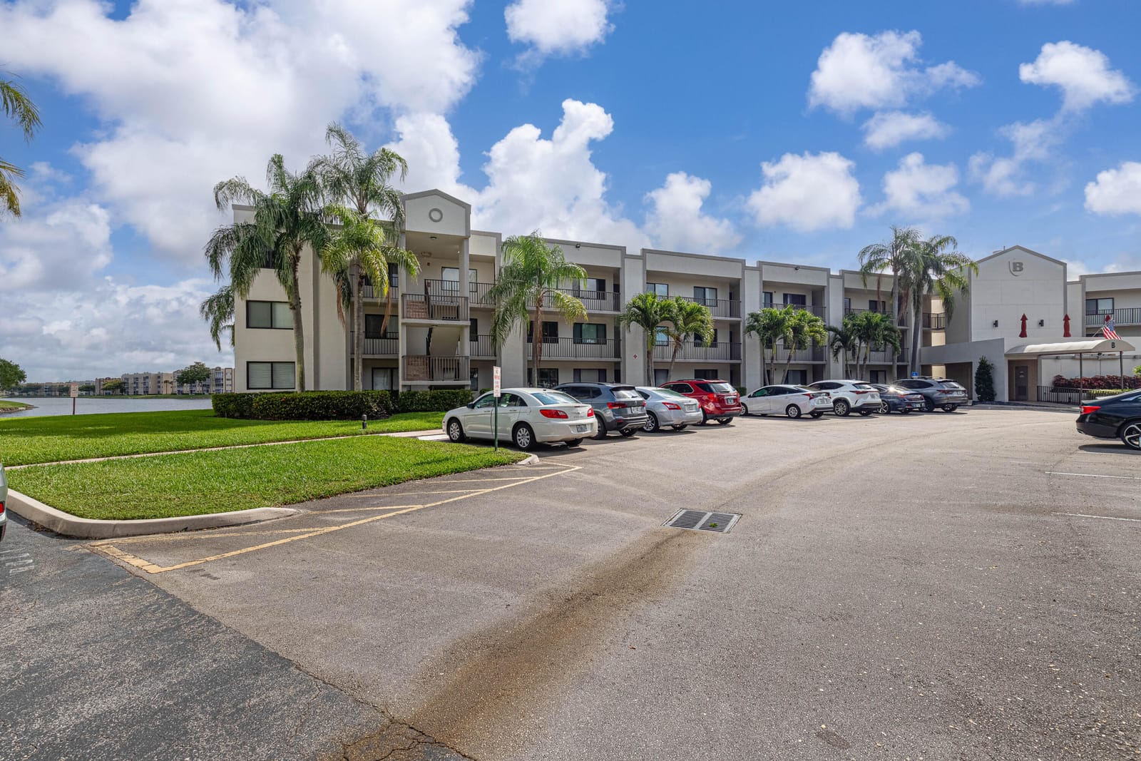 10442 E Clairmont Circle 204, Tamarac, FL 33321 photo 23