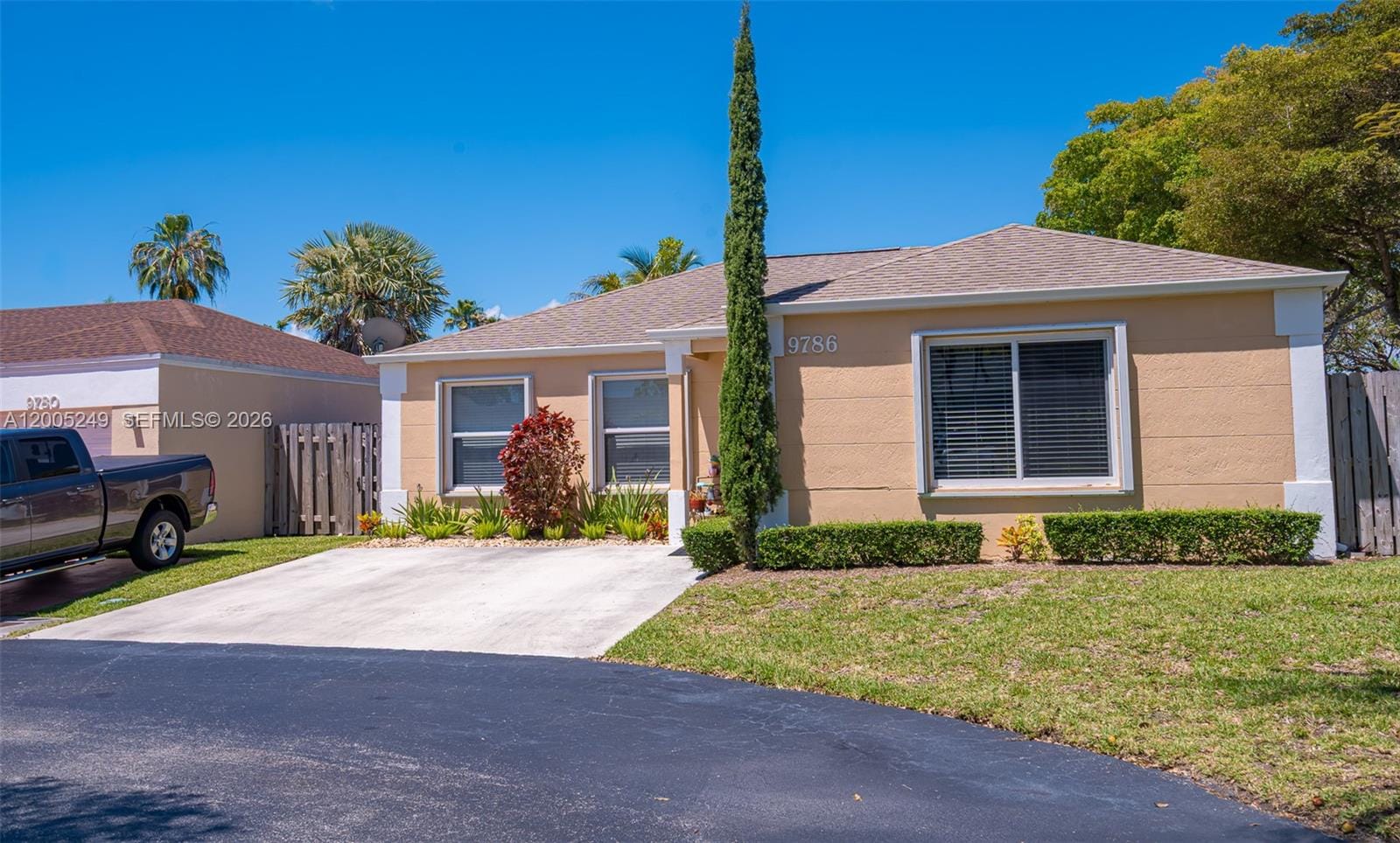 9786 SW 222nd Terrace, Cutler Bay, FL 33190 photo 3