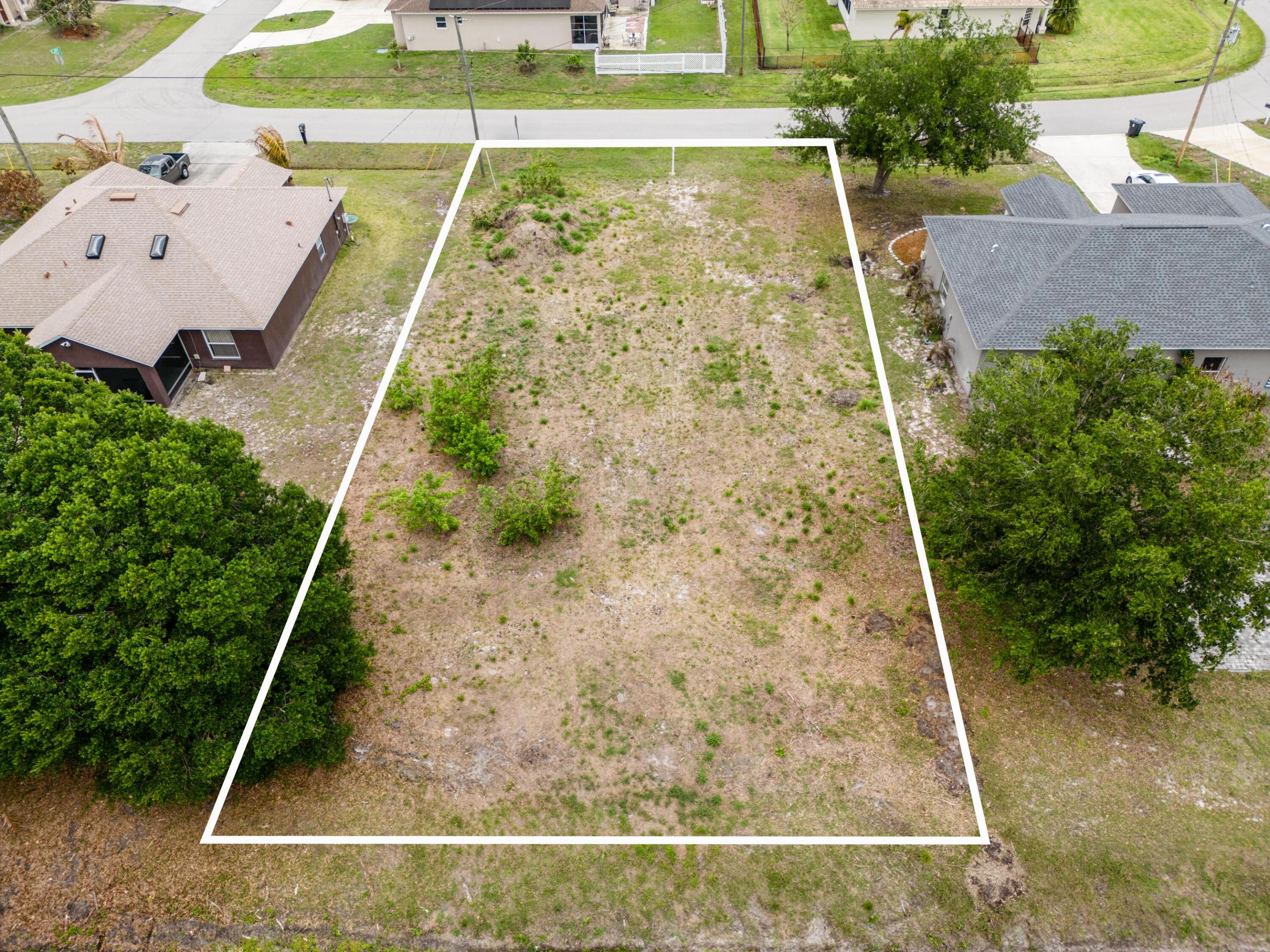 1110 SW Hunnicut Avenue, Port St. Lucie, FL 34953, Port St Lucie